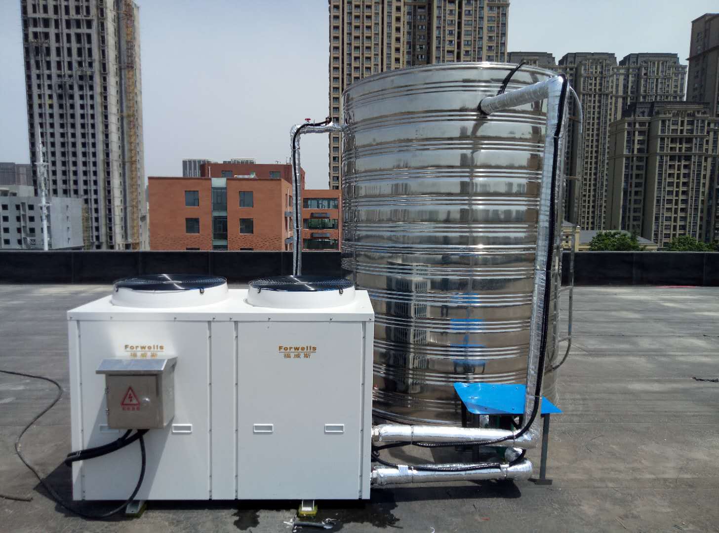 河南學(xué)校用空氣能熱水器，四季恒溫
